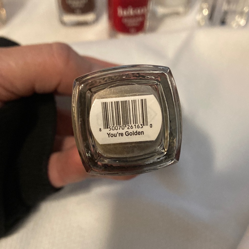 Nail Polish Collection - Red, Gold, Silver, Brown, Cream - Picture 5 of 13